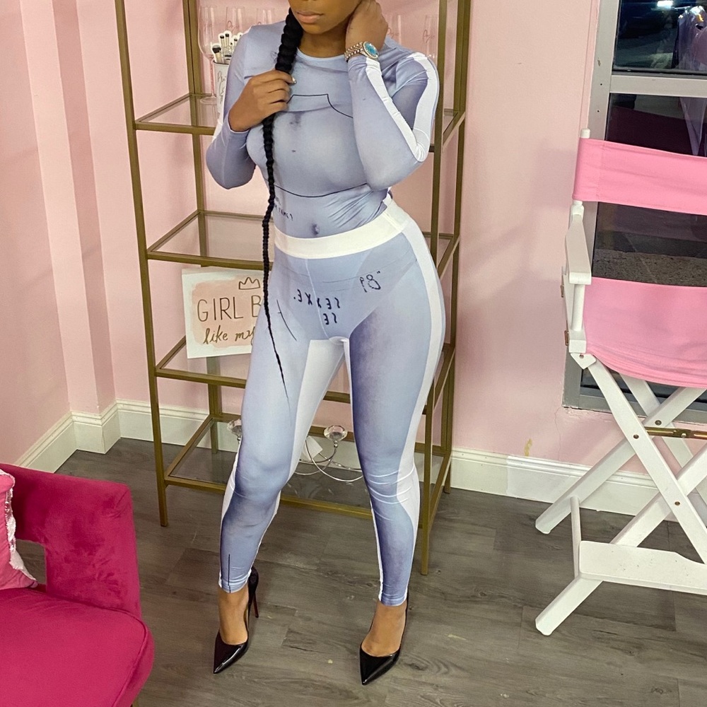 Two piece set